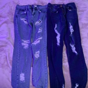 2 pack of skinny jeans; softer texture; stretchable